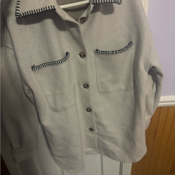 Jacket - Picture 3 of 3